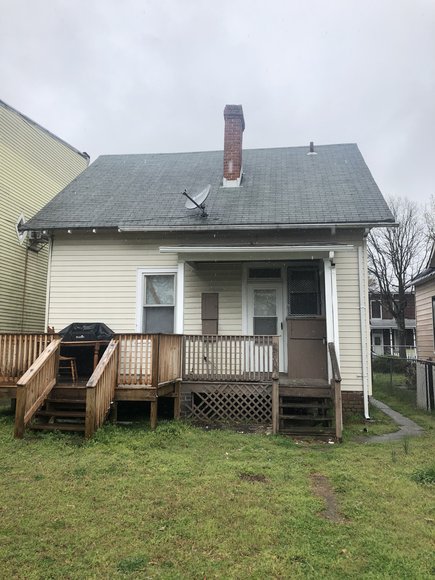 Image for Income Producing Rental Opportunity - 3 BR / 1.5 BA Single Family House - MLS Area 10 - 1215 Oakwood Ave., Richmond VA 23223