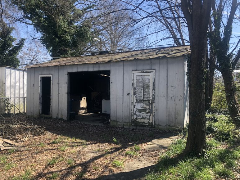 Image for East End RVA Rental Property - Income Producing - 3 BR / 1 BA Single Family Home - Detached Garage - Comes With 0.043 AC Lot @ 1203 1/2 Oakwood Ave. - 1205 Oakwood Ave, Richmond VA 23223