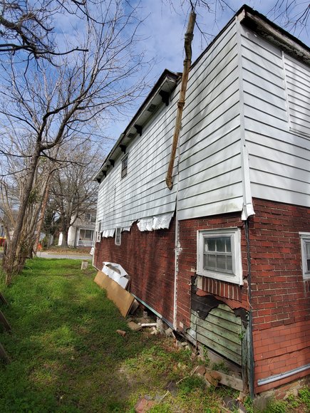 Image for 3 BR / 2 BA Single Family Home in Petersburg - Large Corner Lot @ Intersection of Wilcox St. & S. Dunlop St. - 904 Wilcox St, Petersburg VA 23803