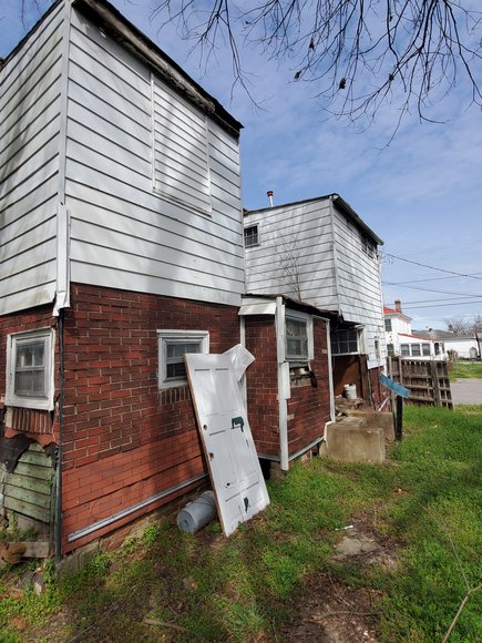 Image for 3 BR / 2 BA Single Family Home in Petersburg - Large Corner Lot @ Intersection of Wilcox St. & S. Dunlop St. - 904 Wilcox St, Petersburg VA 23803