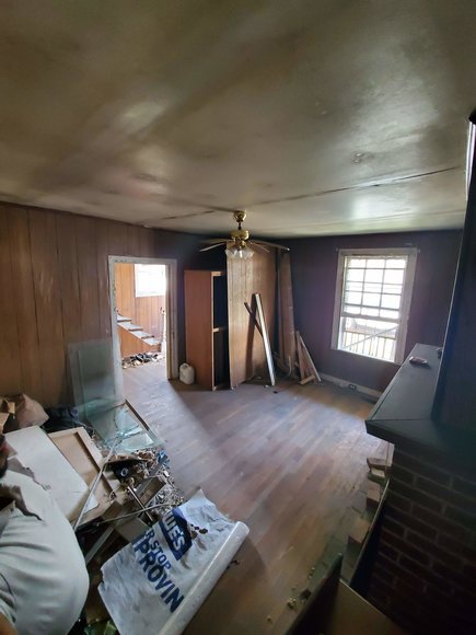 Image for 3 BR / 2 BA Single Family Home in Petersburg - Large Corner Lot @ Intersection of Wilcox St. & S. Dunlop St. - 904 Wilcox St, Petersburg VA 23803