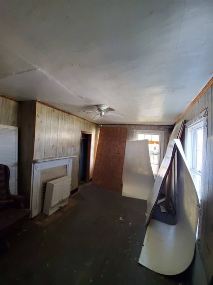 Image for 3 BR / 2 BA Single Family Home in Petersburg - Large Corner Lot @ Intersection of Wilcox St. & S. Dunlop St. - 904 Wilcox St, Petersburg VA 23803