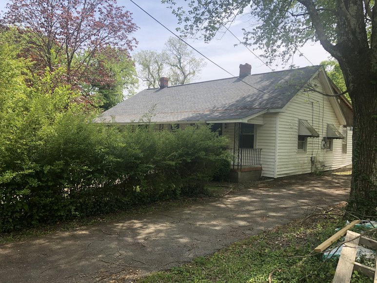 Image for 4 BR / 2 BA Single Family Home - Two (2) Parcels Totaling 1.25 ± AC - RVA's Bon Air Suburb - Settling Estate of Brandon Ollie - 8333-8335 Forest Hill Ave., Richmond, VA 23235