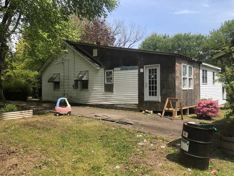 Image for 4 BR / 2 BA Single Family Home - Two (2) Parcels Totaling 1.25 ± AC - RVA's Bon Air Suburb - Settling Estate of Brandon Ollie - 8333-8335 Forest Hill Ave., Richmond, VA 23235