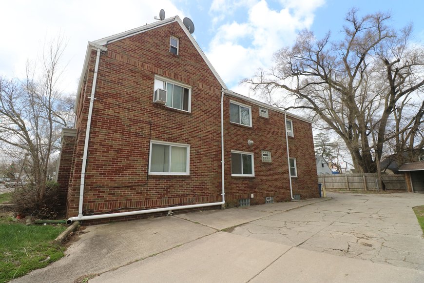 Image for REAL ESTATE AUCTION - 3319 Douglas Road