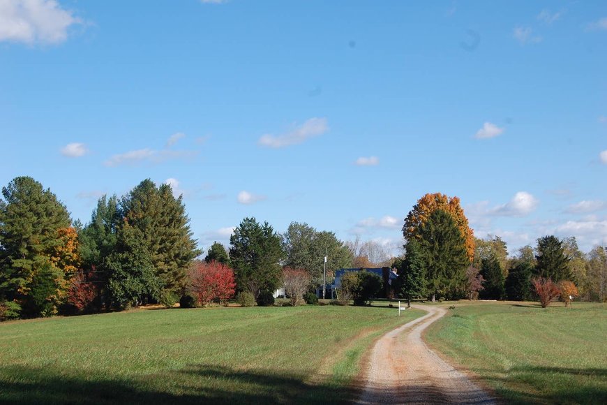 Accelerated Sale Airbnb in Powhatan, Virginia 5 BD/4BA Historic