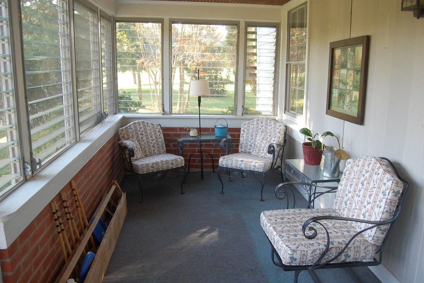 Accelerated Sale Airbnb in Powhatan, Virginia 5 BD/4BA Historic