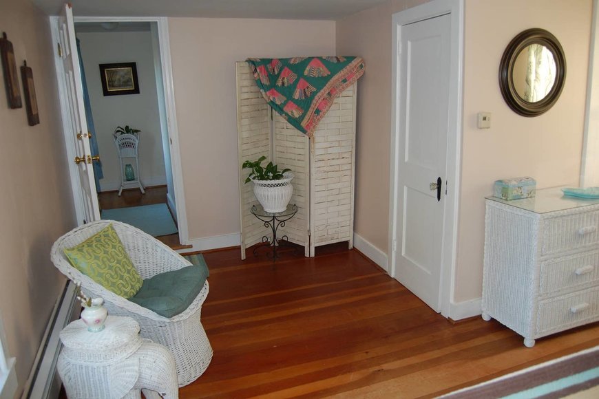 Accelerated Sale Airbnb in Powhatan, Virginia 5 BD/4BA Historic