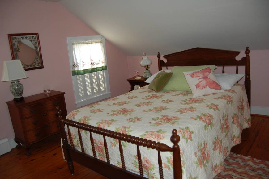 Accelerated Sale Airbnb in Powhatan, Virginia 5 BD/4BA Historic