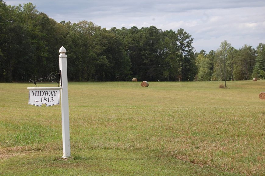 Accelerated Sale Airbnb in Powhatan, Virginia 5 BD/4BA Historic