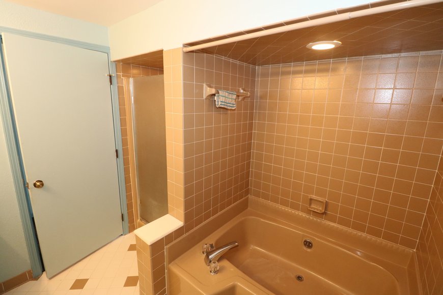 Image for MINIMUM BID AUCTION! $175,000 - 308 River Road