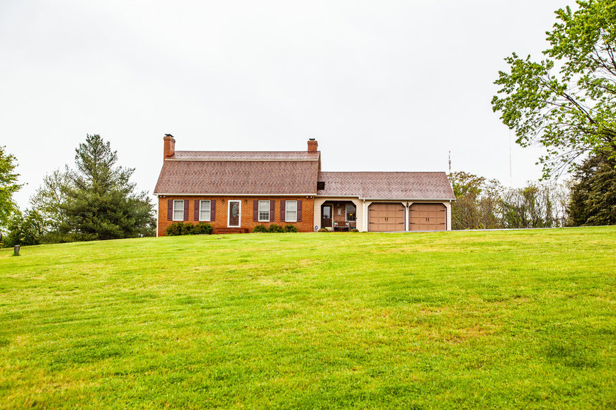 Image for 4 BR/4 BA Home on 2.3 +/- Acres in Ivy Farms Only Minutes From UVA & Downtown Charlottesville--ONLINE ONLY BIDDING!!