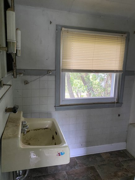 Image for 3 BR/2 BA Home & Garage Apartment on 2+ Acres in Orange Couny, VA--ONLINE ONLY BIDDING