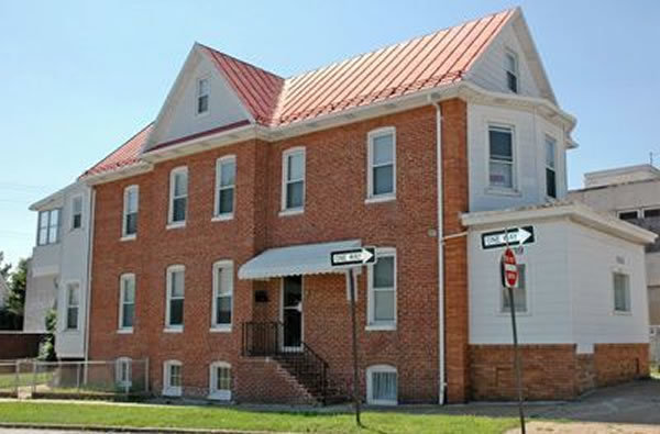 Image for PUBLIC AUCTION - COMMERCIAL BLDG.