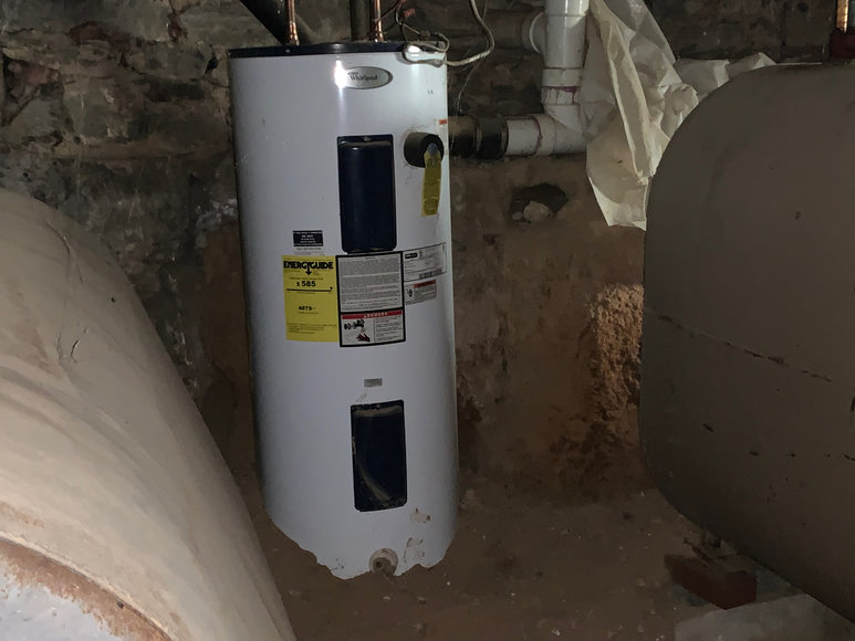 Image for 3 BR/1.5 BA Home in Downtown Berryville, VA (Clarke County)--SELLS to the HIGHEST BIDDER!!