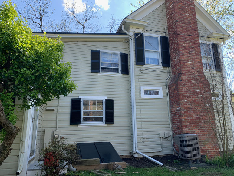 Image for Stately 3 BR/2.5 BA Home on 1.28 +/- Acre Lot in Hamilton, VA--SELLS to the HIGHEST BIDDER!!