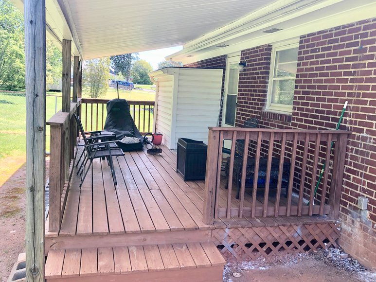 Image for 5 BR/2 BA Home w/Basement on .3 +/- Acre Lot Only MInutes From Liberty University & University of Lynchburg--ONLINE ONLY BIDDING!!