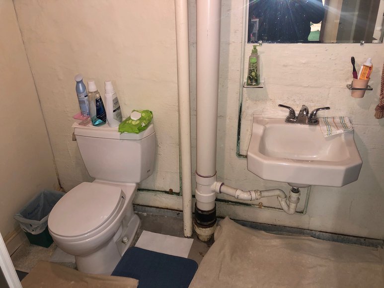 Image for 5 BR/2 BA Home w/Basement on .3 +/- Acre Lot Only MInutes From Liberty University & University of Lynchburg--ONLINE ONLY BIDDING!!