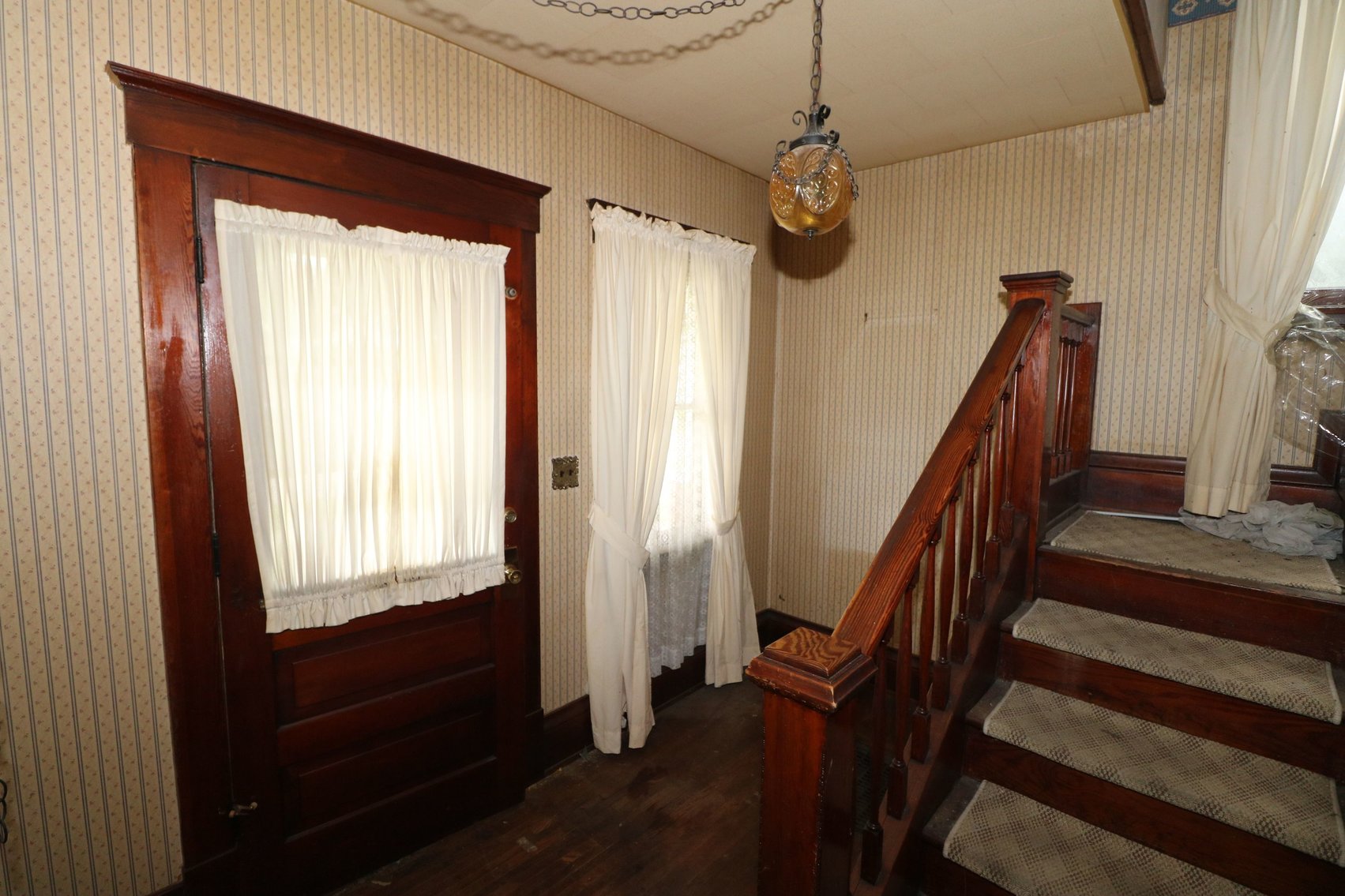 Image for ABSOLUTE AUCTION! - 736 Parker Avenue