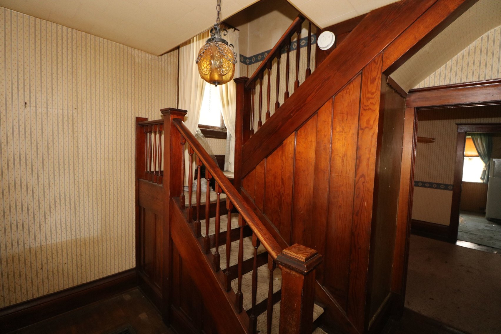 Image for ABSOLUTE AUCTION! - 736 Parker Avenue