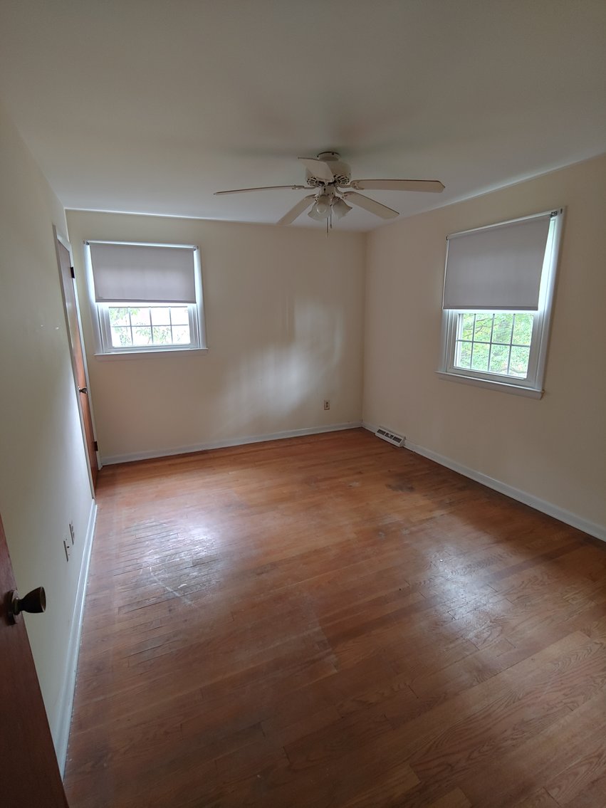 Image for COLONIAL STYLE HOME- 4 BEDROOMS, 2 BATHS