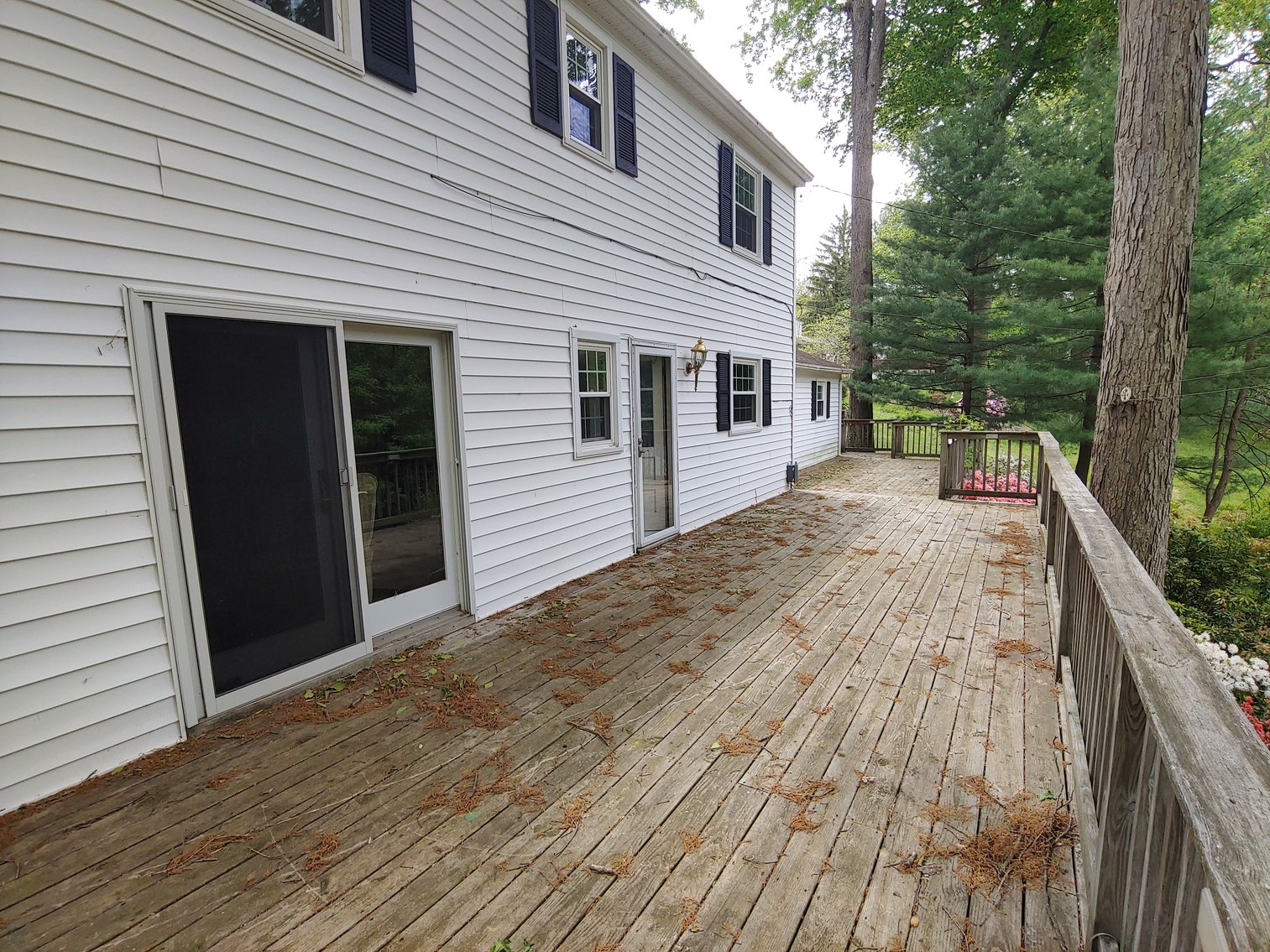 Image for COLONIAL STYLE HOME- 4 BEDROOMS, 2 BATHS