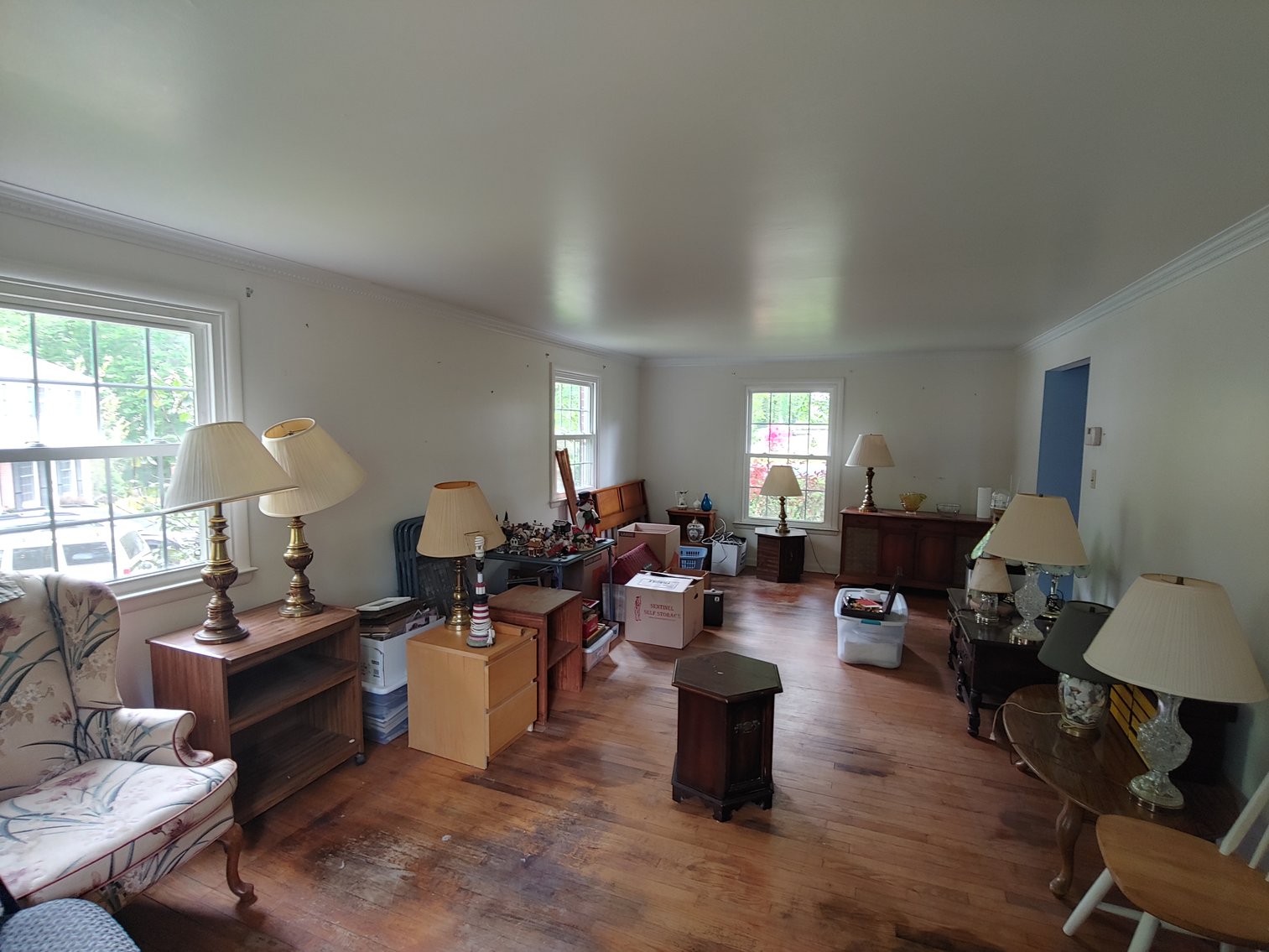 Image for COLONIAL STYLE HOME- 4 BEDROOMS, 2 BATHS