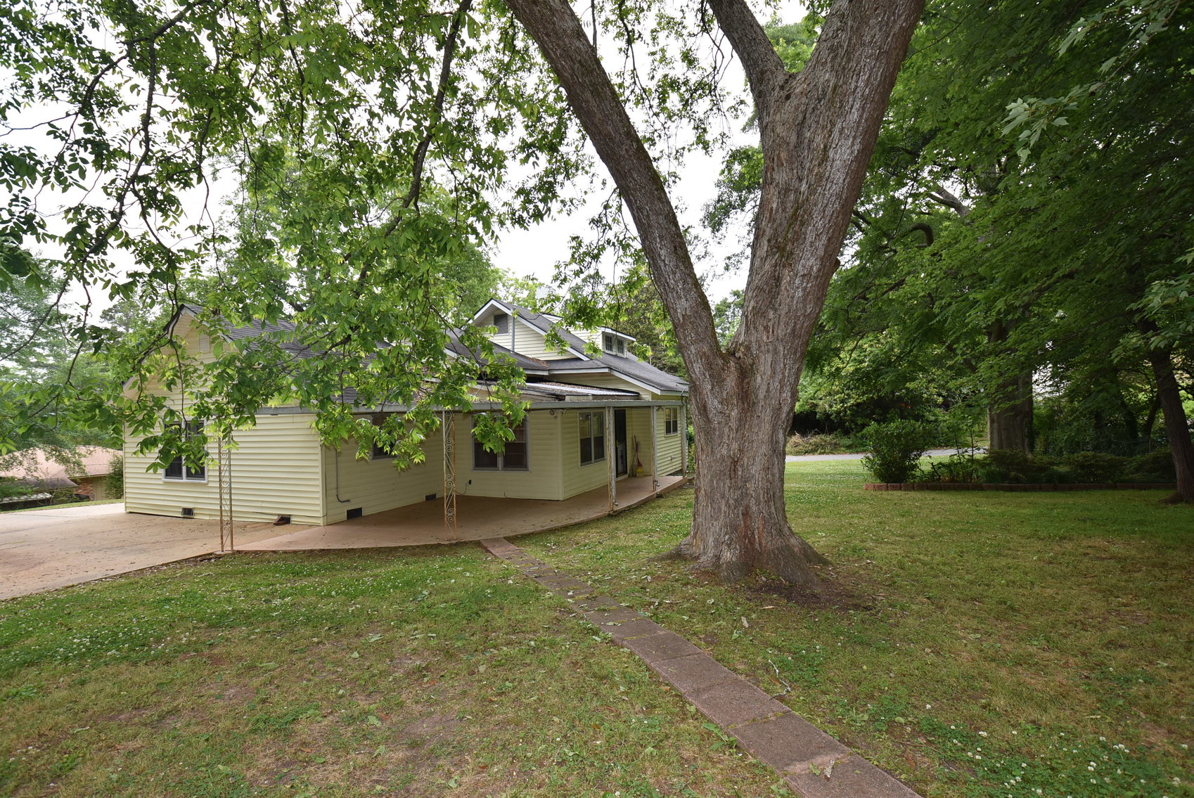 Image for 615 Mickle Drive - Roanoke - AL