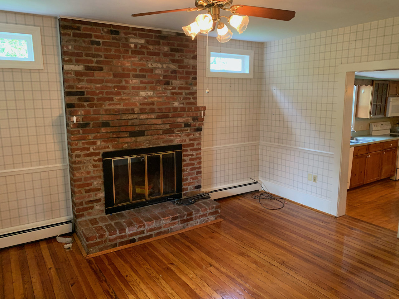 Image for Stately 3 BR/2.5 BA Home on 1.28 +/- Acre Lot in Hamilton, VA--SELLS to the HIGHEST BIDDER!!