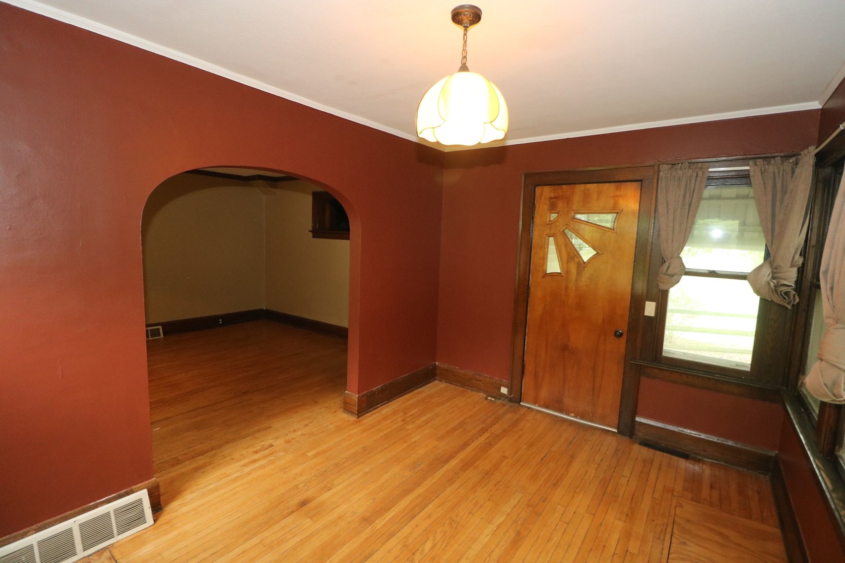 Image for MINIMUM BID AUCTION! $80,000 - 210 East Main Street