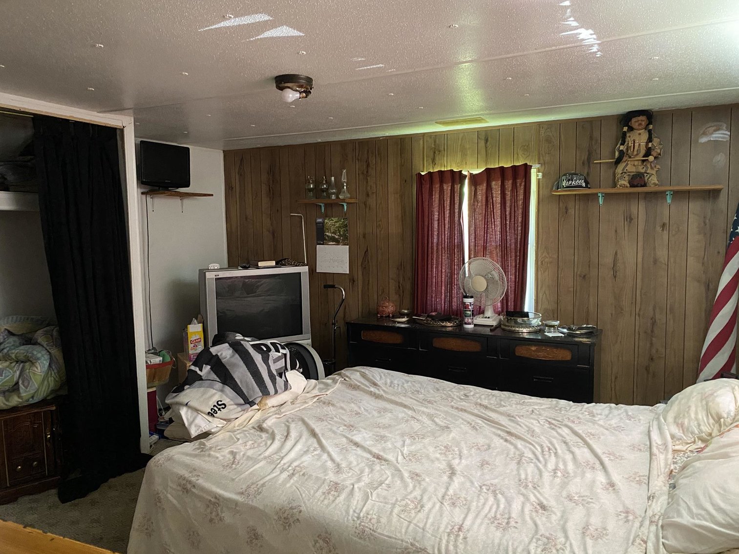 Image for Furnished Mobile Home Sold to the Highest Bidder