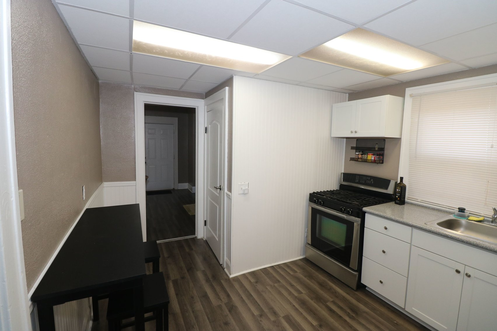 Image for MINIMUM BID AUCTION! $19,000 - 615 Waverly Avenue