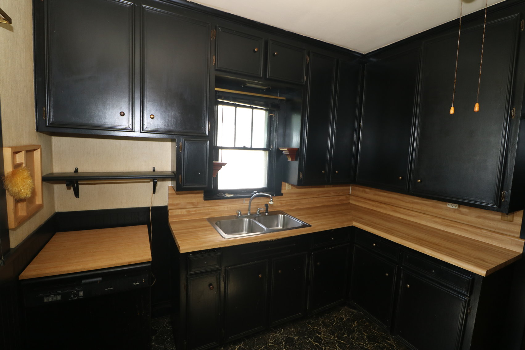 Image for ABSOLUTE AUCTION! - 729 Geneva Avenue