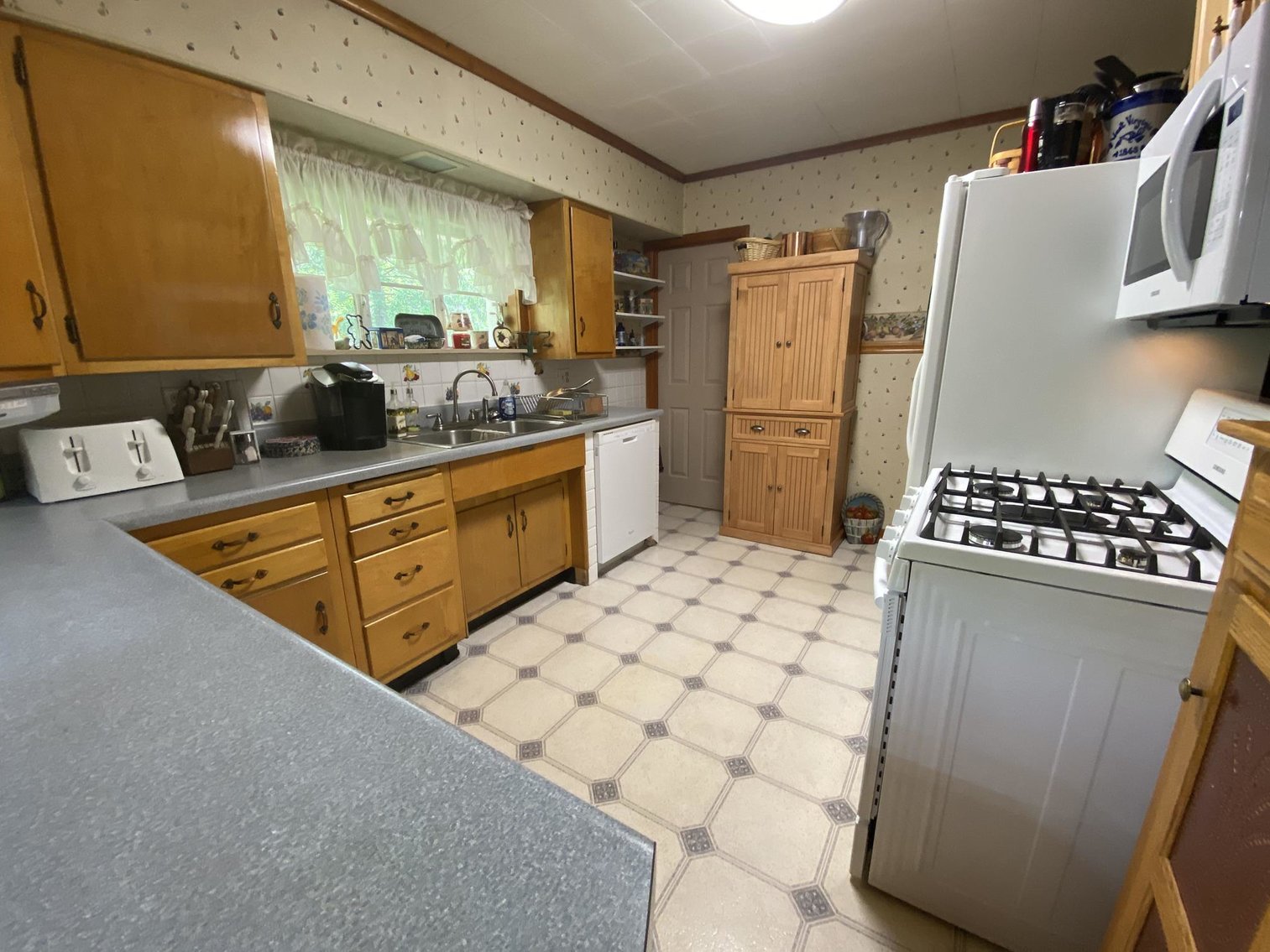 Image for Ranch Home on 3.03 Acres near Apple Valley Golf Course