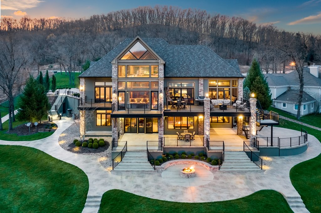 1504 Arrowridge Drive, Lake of the Ozarks, MO |  MM42