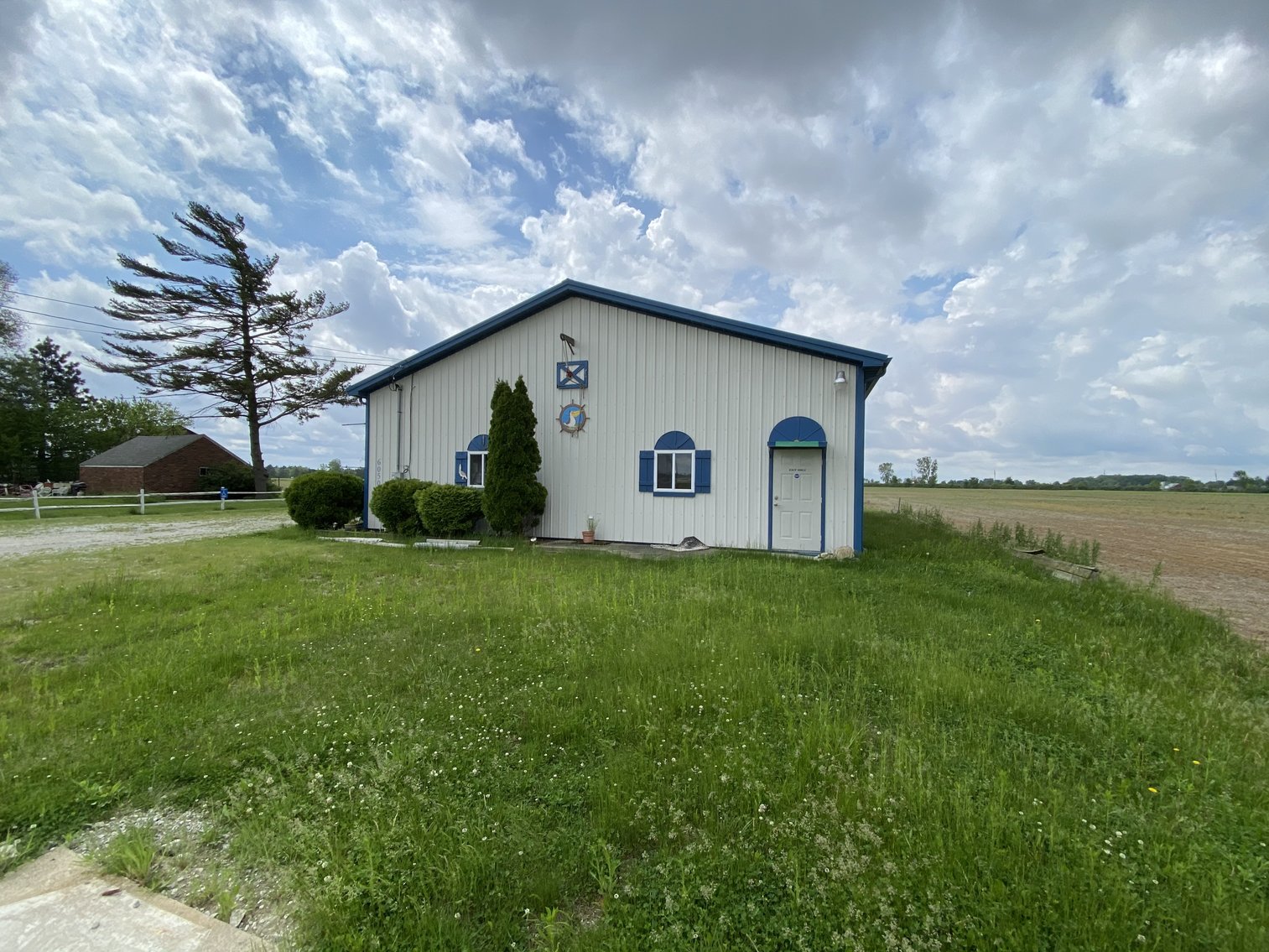 Image for MINIMUM BID AUCTION! $175,000 - 6060 Navarre Avenue