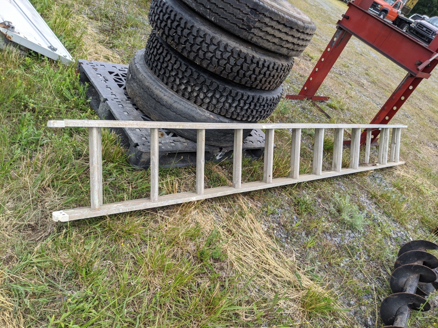 24 Ft Aluminum Extension Ladder
