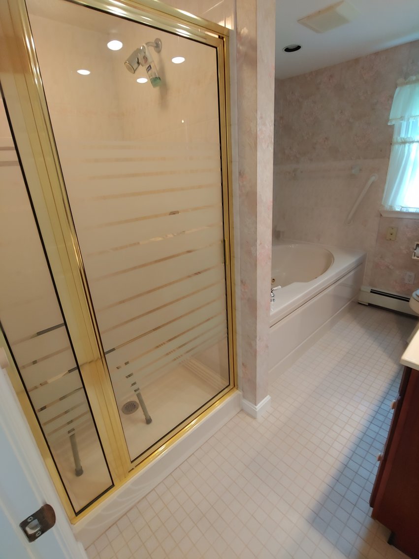 Image for 4 BR, 2 1/2 BATH ON 0.73+/- ACRE LOT