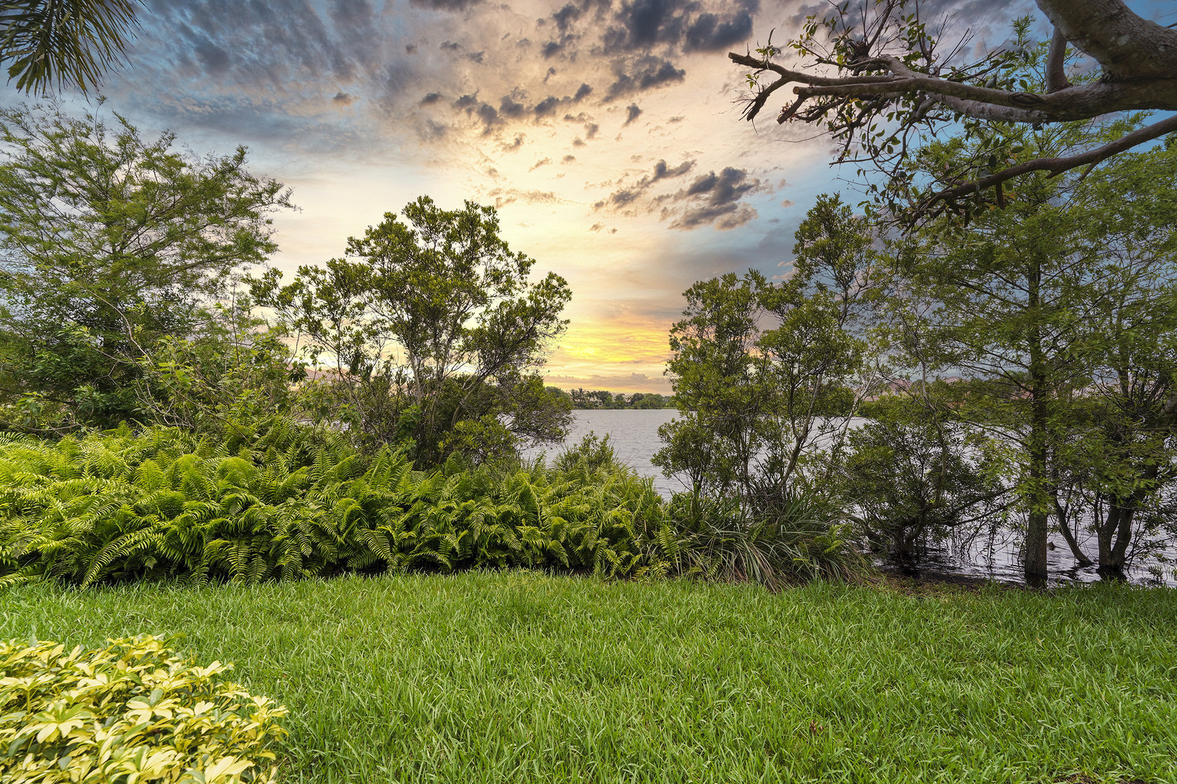 Image for Beautiful 2-Story Home in The Oaks  For Sale ONLY at ABSOLUTE AUCTION