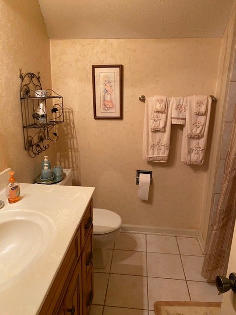 Image for 1467 Georgetowne Drive - House and Contents