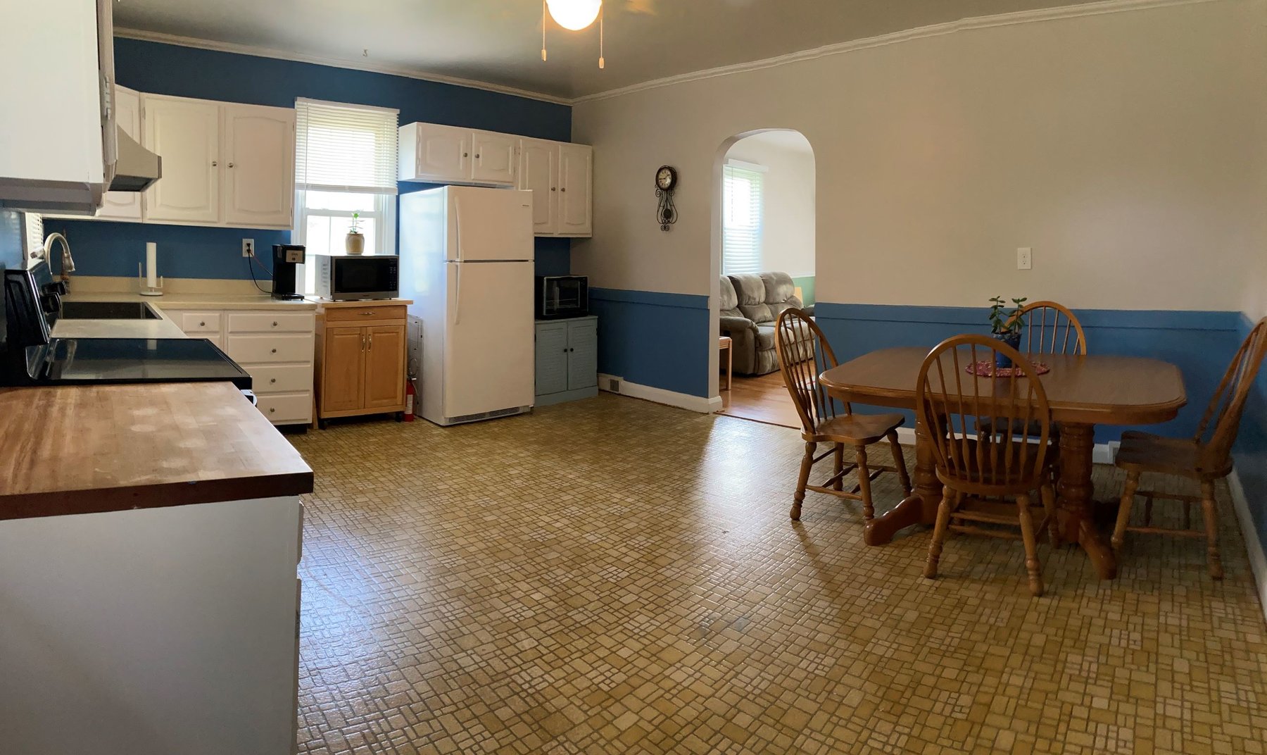 Image for 4 BEDROOM HOME ON A 0.623+/- ACRE LOT, KINGSVILLE