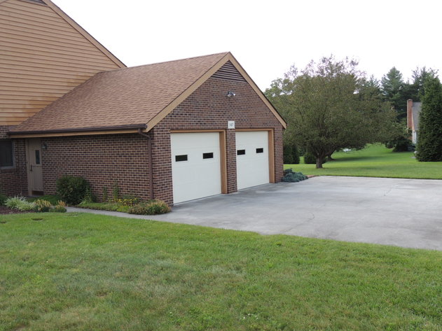 Image for Amazing Custom-built Home on 4+ Acres!