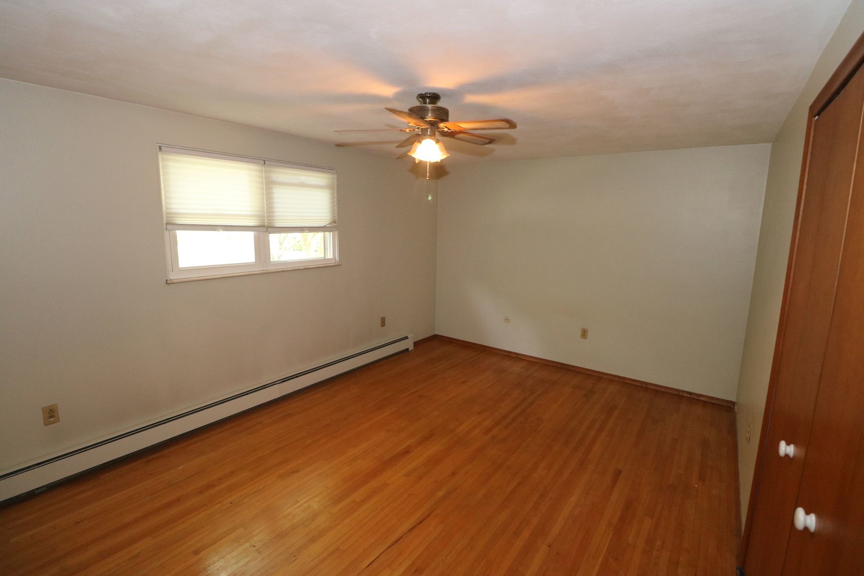 Image for MINIMUM BID AUCTION! $99,000 - 305 Southwood Drive