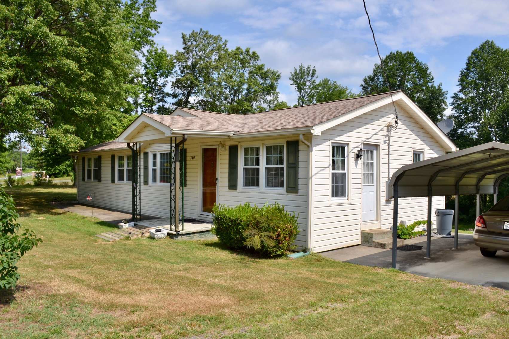 Image for 3 BR/1.5 BA Home on .8 +/- Acres Located Just off Rt. 1 in Stafford County, VA
