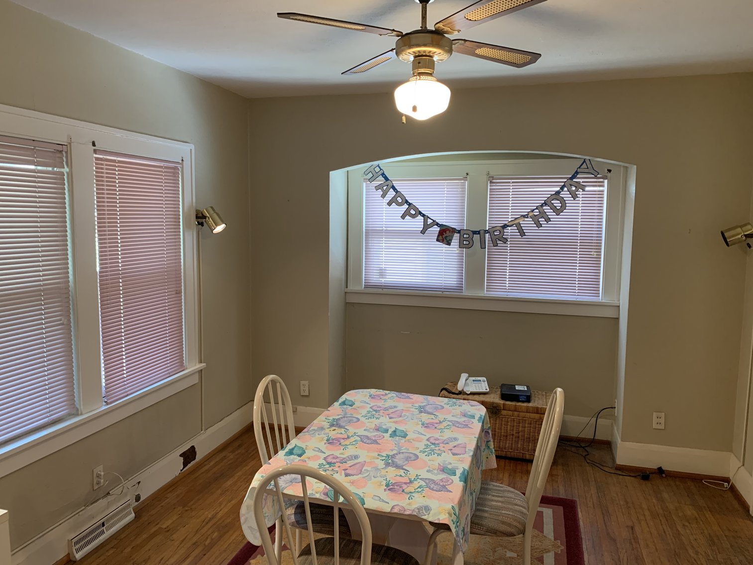 Image for MINIMUM BID AUCTION! $41,000 - 2670 Latonia Blvd.