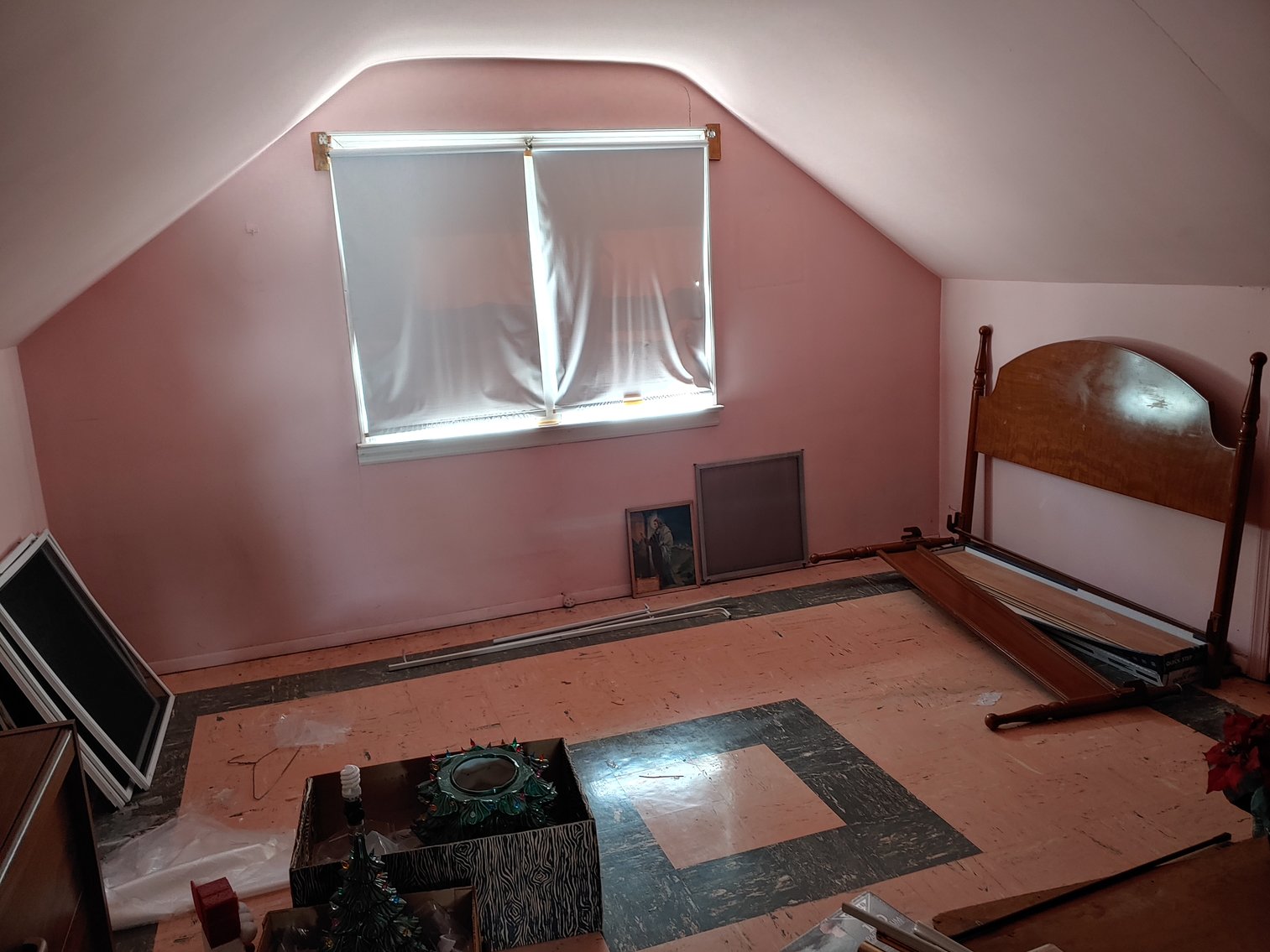 Image for 4 BEDROOM, 1½ BATH, 1½ STORY HOME W/ DETACHED GARAGE