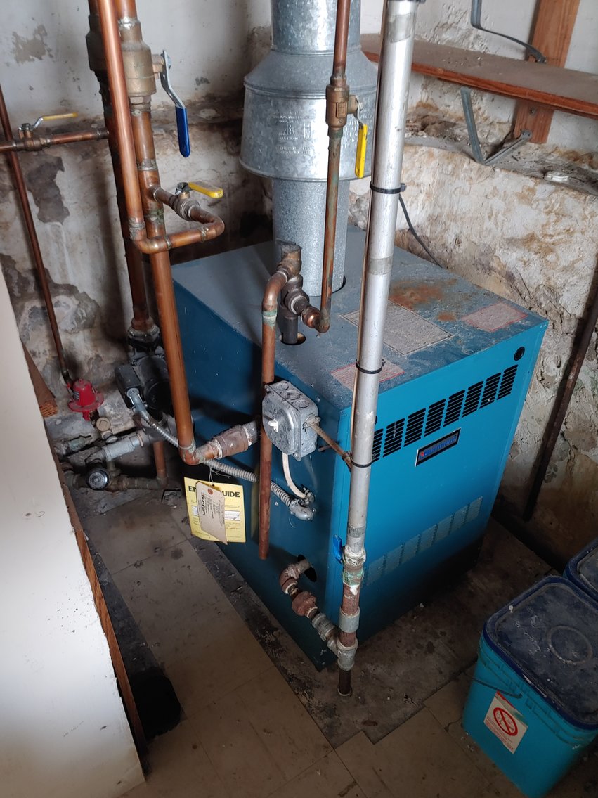 Image for 4 BEDROOM, 1½ BATH, 1½ STORY HOME W/ DETACHED GARAGE