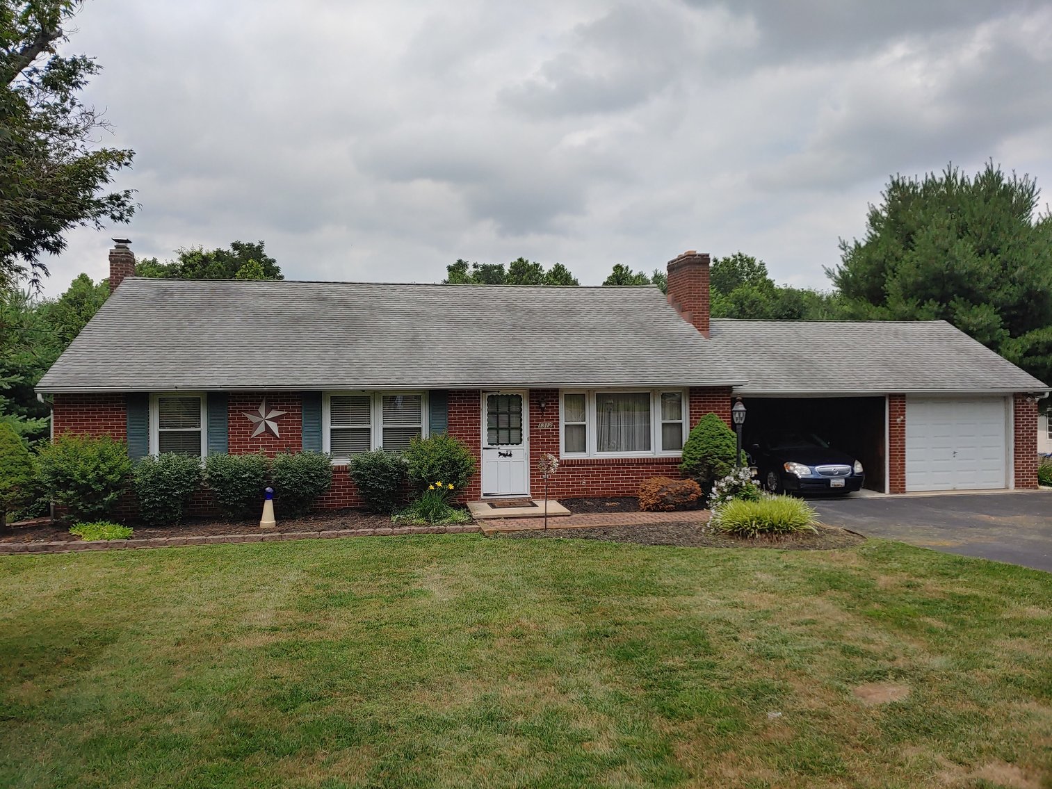 Image for 3 BR, 1 FULL 2 HALF BA BRICK HOME W/ ATTACHED GARAGE/CARPORT ON 0.54+/- ACRE LOT, ZONED RO