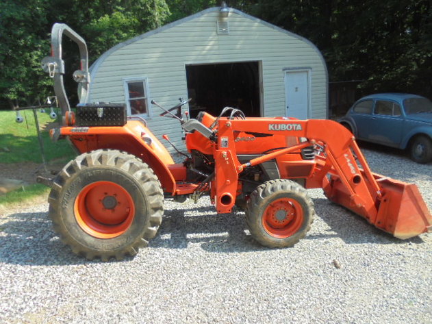 Image for PUBLIC ESTATE AUCTION (LIVING~MOVING)