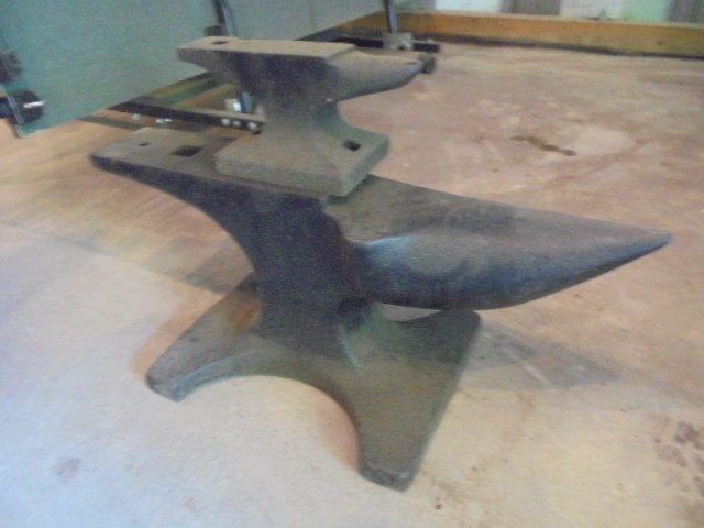 Image for PUBLIC ESTATE AUCTION (LIVING~MOVING)